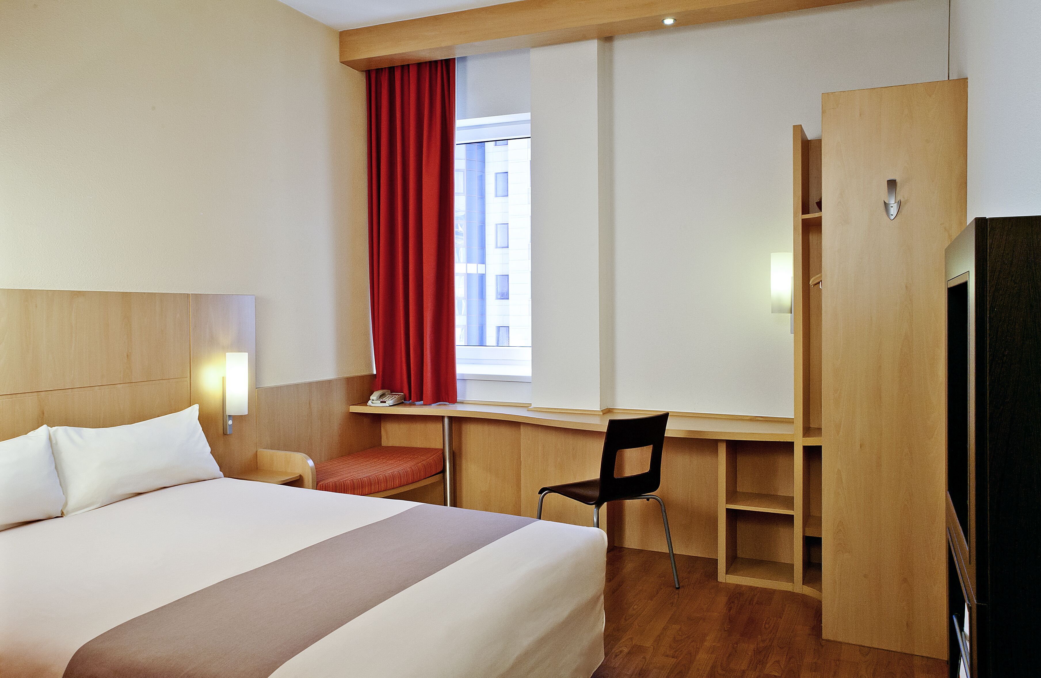 standard room, 1 double bed | view from room