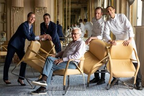 3 restaurants, lunch, dinner served; French cuisine 