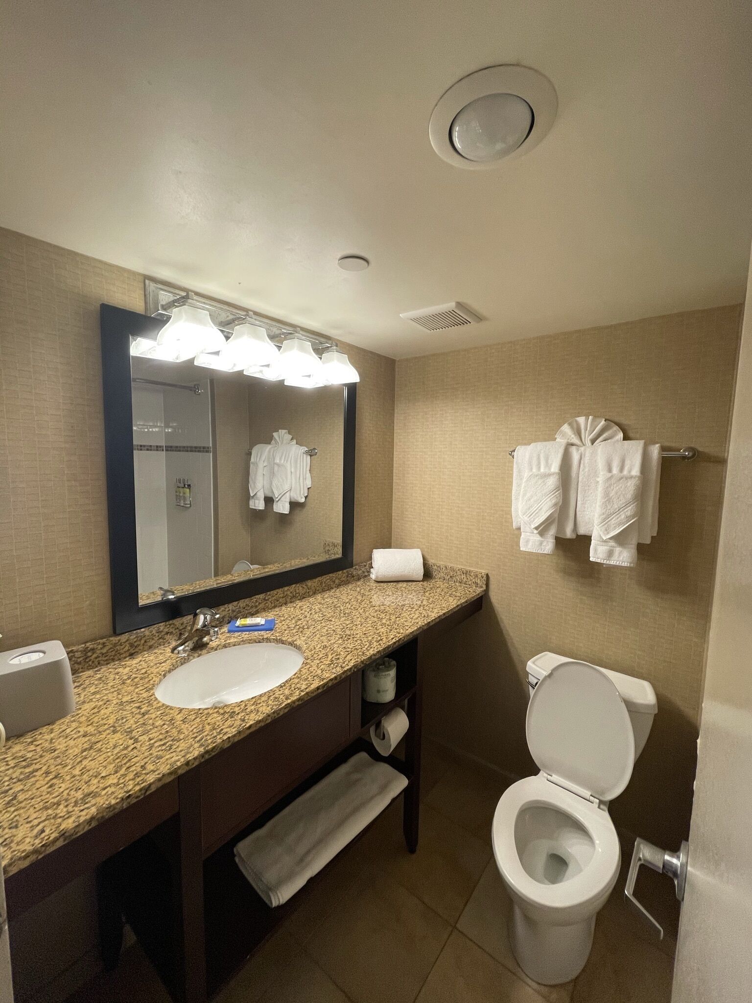 standard room, 2 queen beds | bathroom | combined shower/bathtub, free toiletries, hair dryer, towels