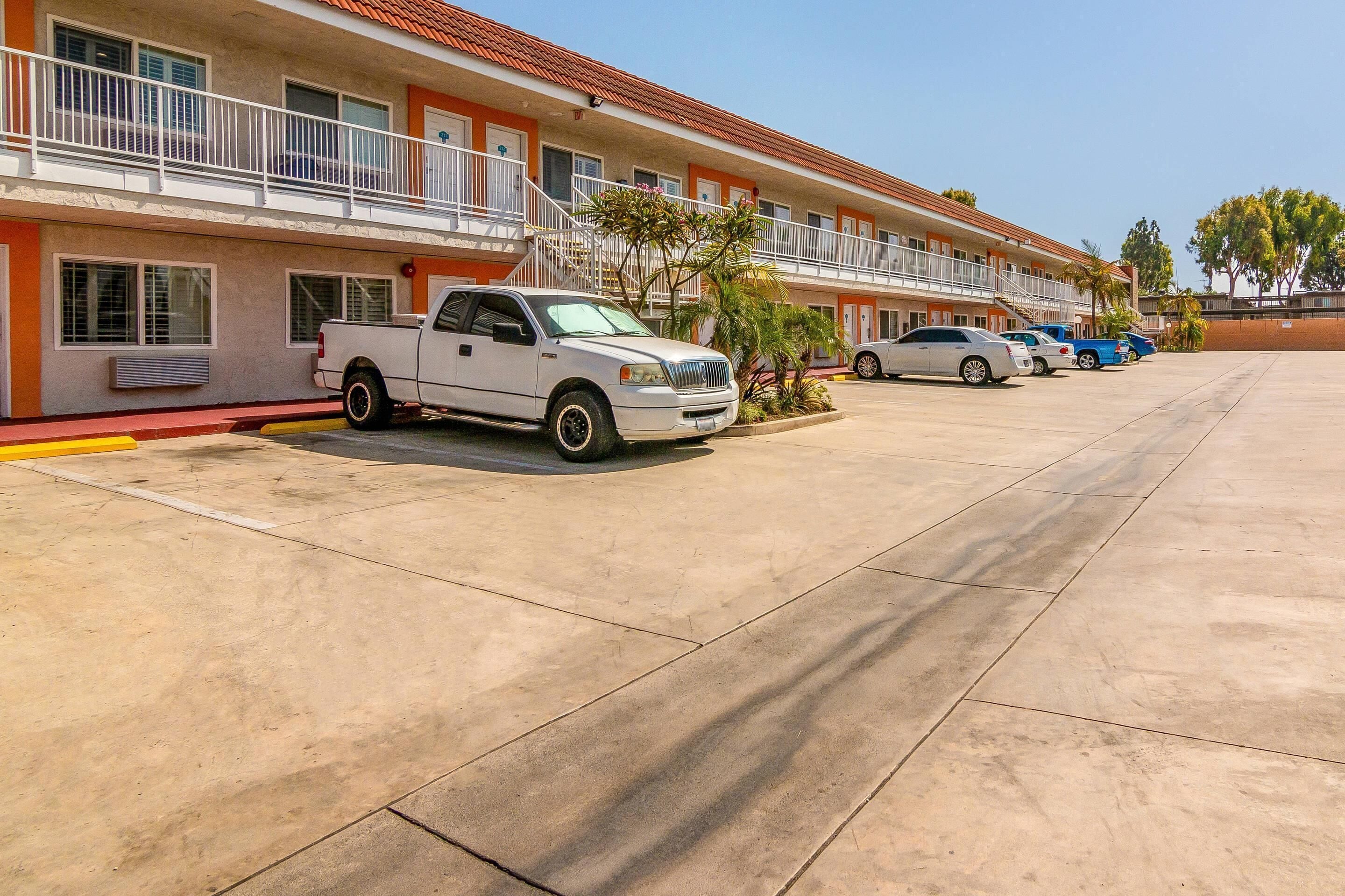 Photo - Rodeway Inn Artesia Cerritos