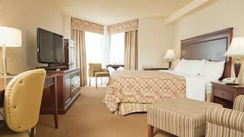 Egyptian cotton sheets, premium bedding, pillowtop beds, desk