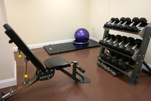 Fitness facility - Hotel Buckminster (Boston)