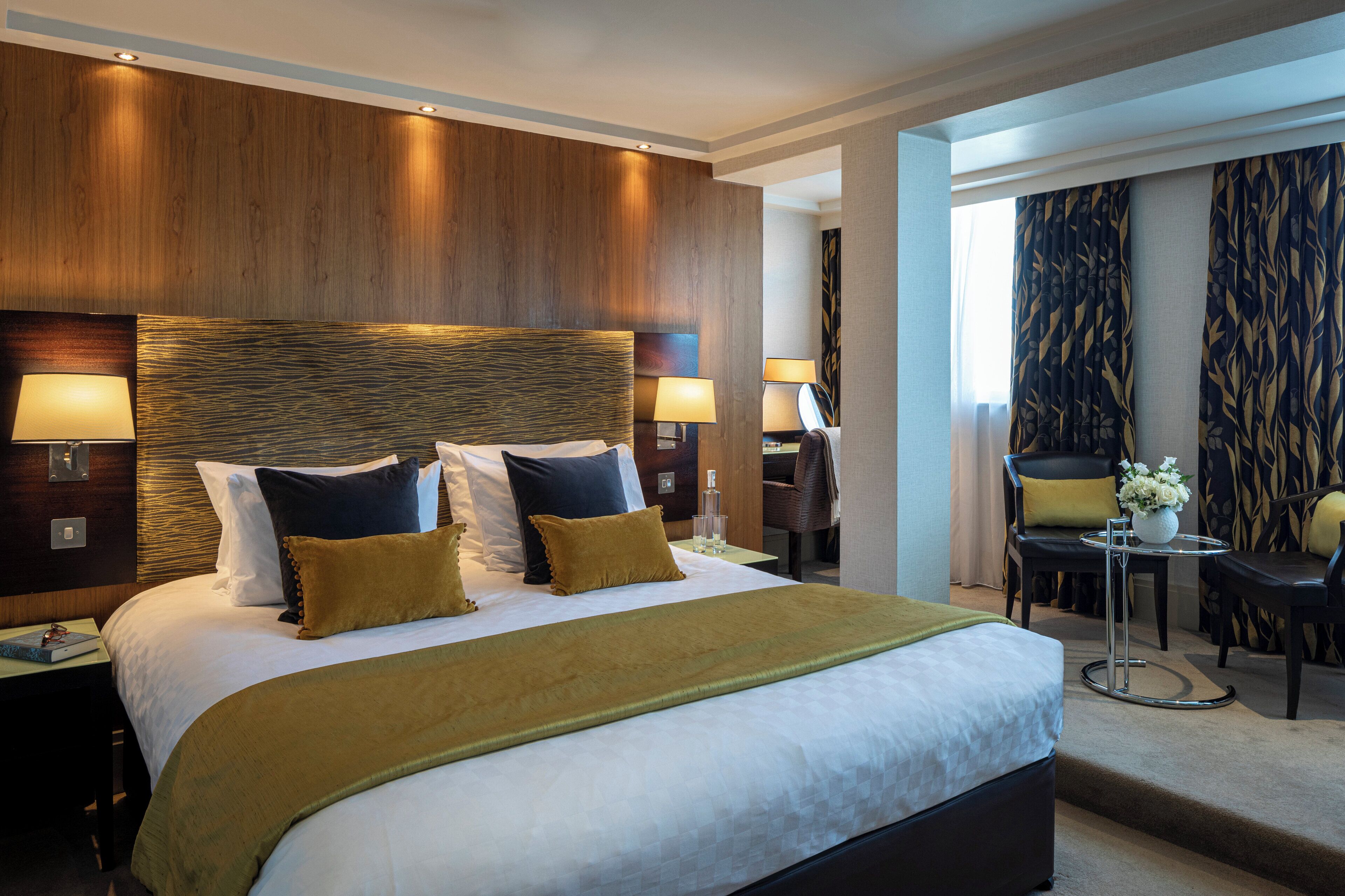 Executive Penthouse, 1 King Bed with Sofa bed (Penthouse King Suite)