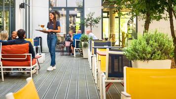 Baari (majoituspaikassa)