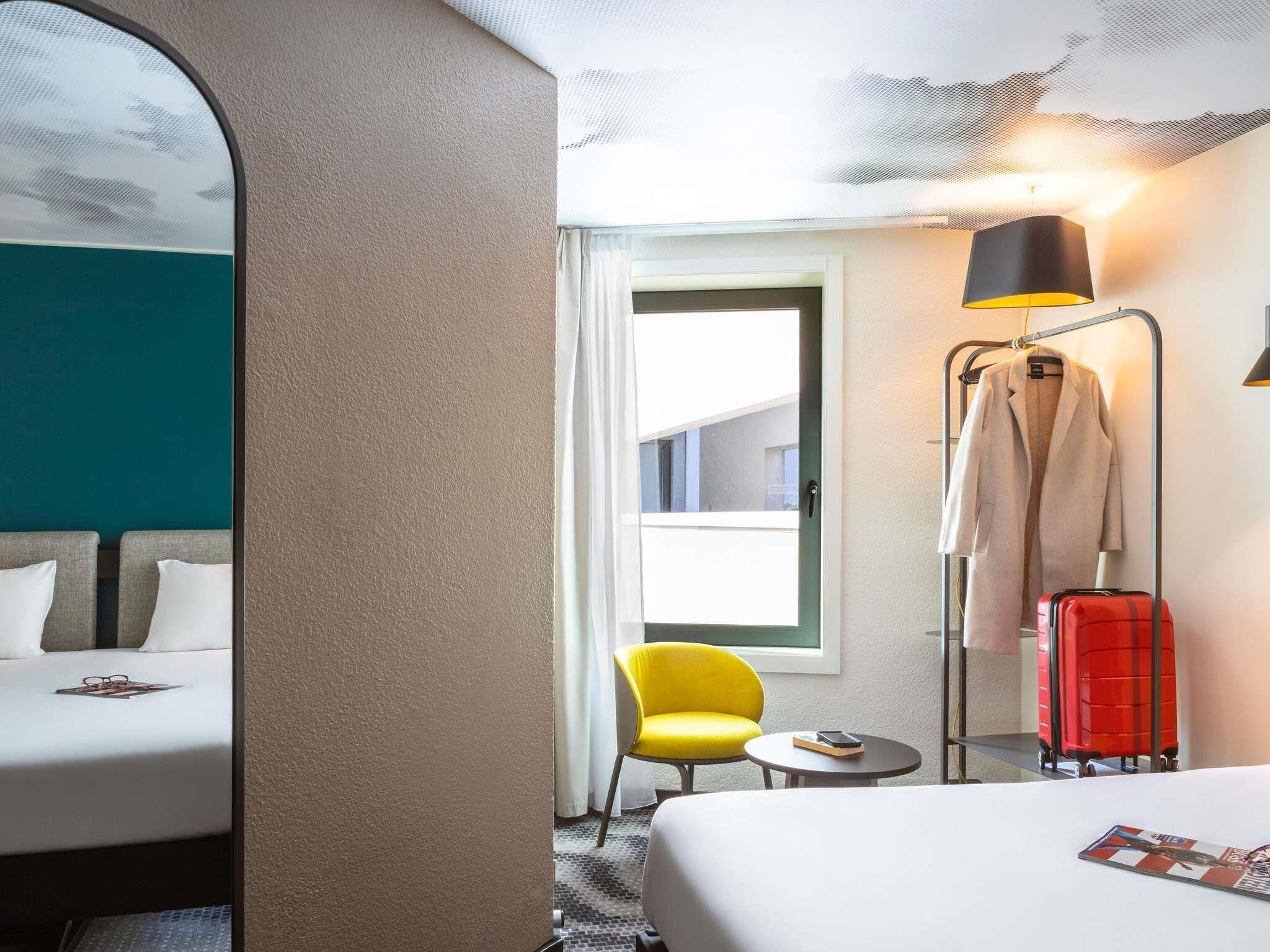 Standaard kamer, 1 tweepersoonsbed | Luxe beddengoed, pillowtop-bedden, een bureau, verduisterende gordijnen