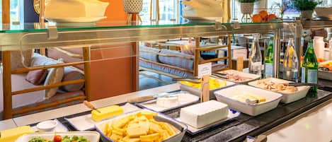 Breakfast, lunch, dinner served; French cuisine