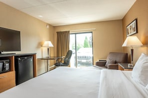 Standardzimmer, 1 Queen-Bett und Schlafsofa, Nichtraucher (Ground floor)