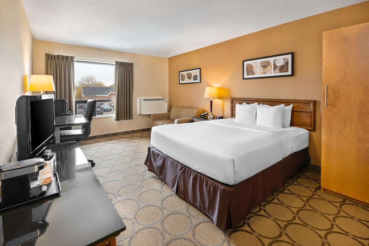 Standard-huone, 1 keskisuuri parisänky ja vuodesohva, tupakointi kielletty (2nd floor) | Ylelliset vuodevaatteet, pillowtop-patjalliset sängyt