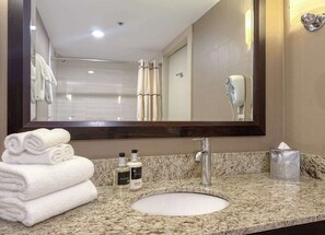 Combined shower/tub, eco-friendly toiletries, hair dryer, towels