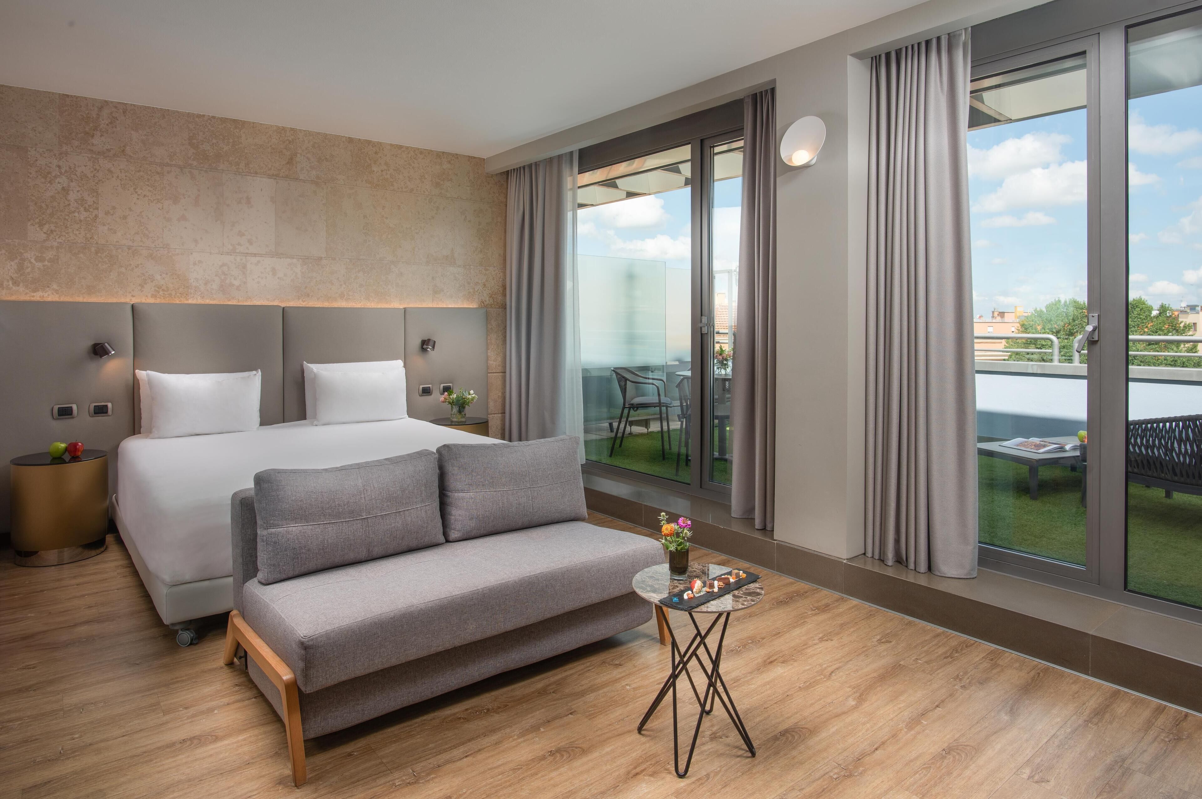 Chăn bông, minibar, két bảo mật tại phòng, trang trí khác biệt 