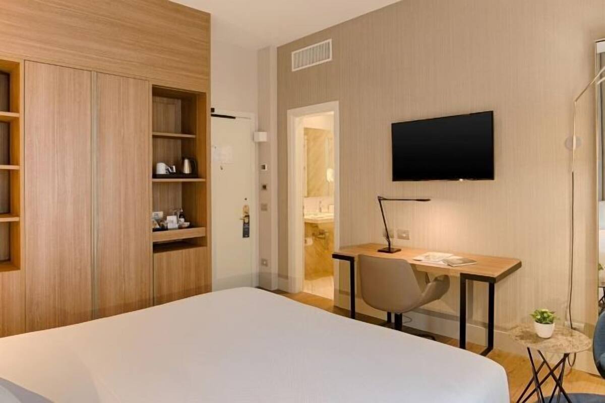 1 chambre, couette en duvet d'oie, minibar