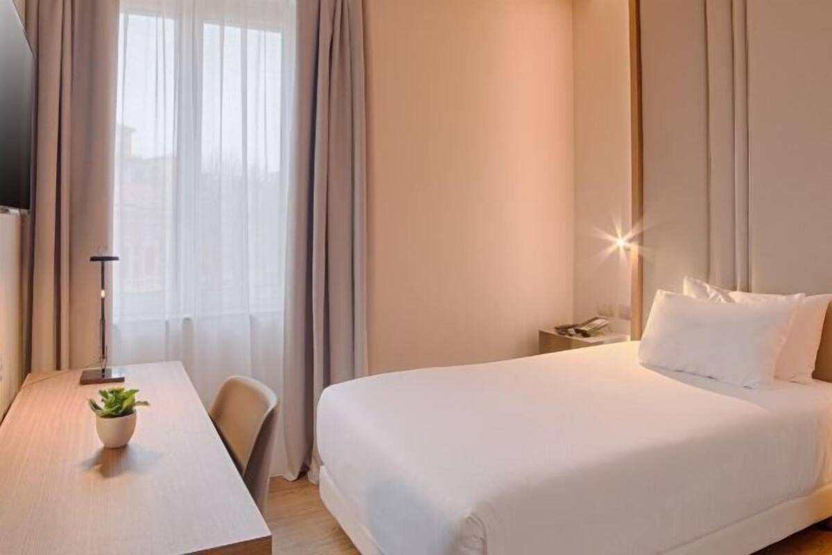 1 chambre, couette en duvet d'oie, minibar