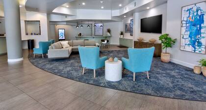 Holiday Inn Gainesville - University Center by IHG