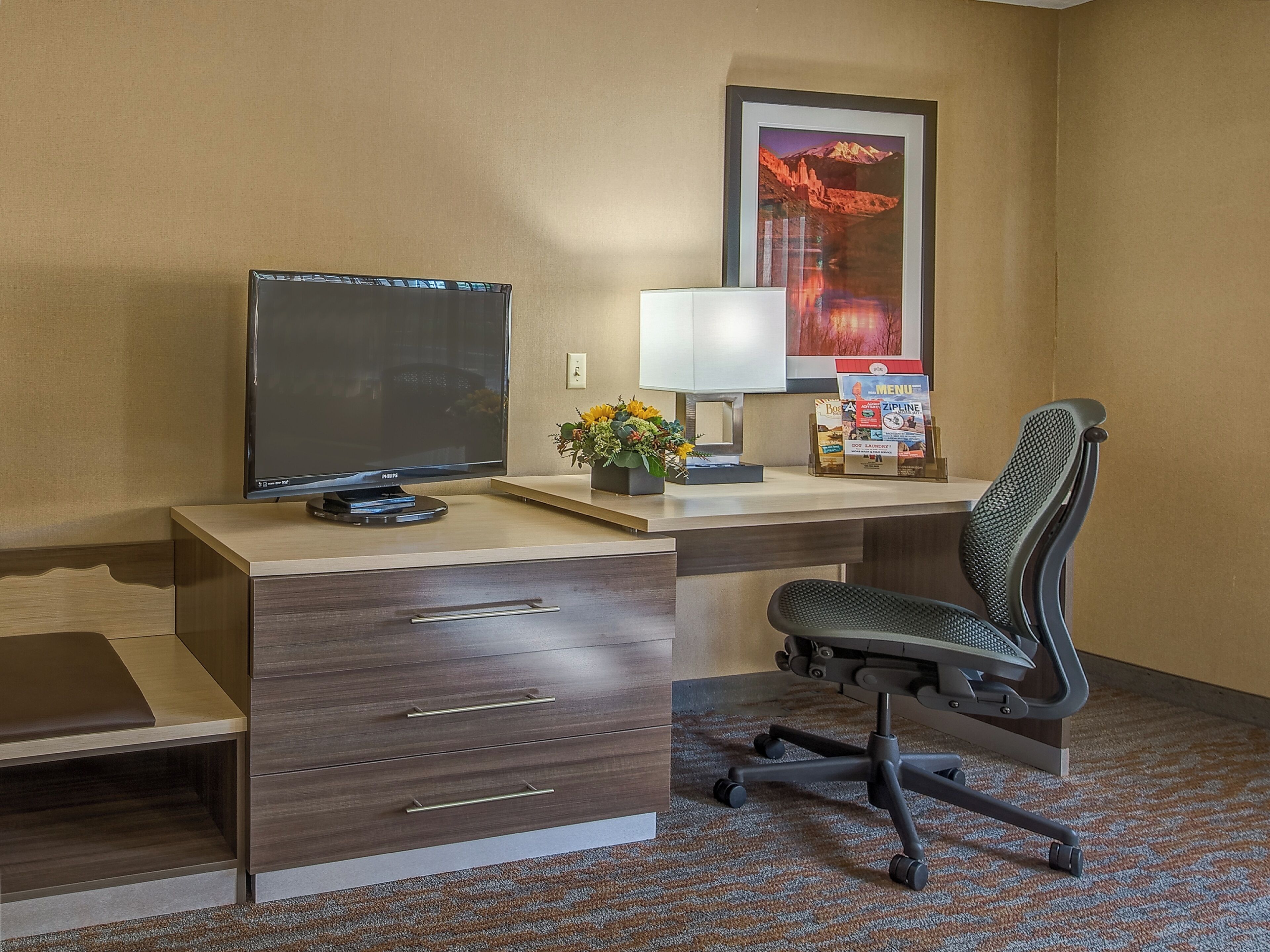 1 bedroom, premium bedding, pillow-top beds, in-room safe