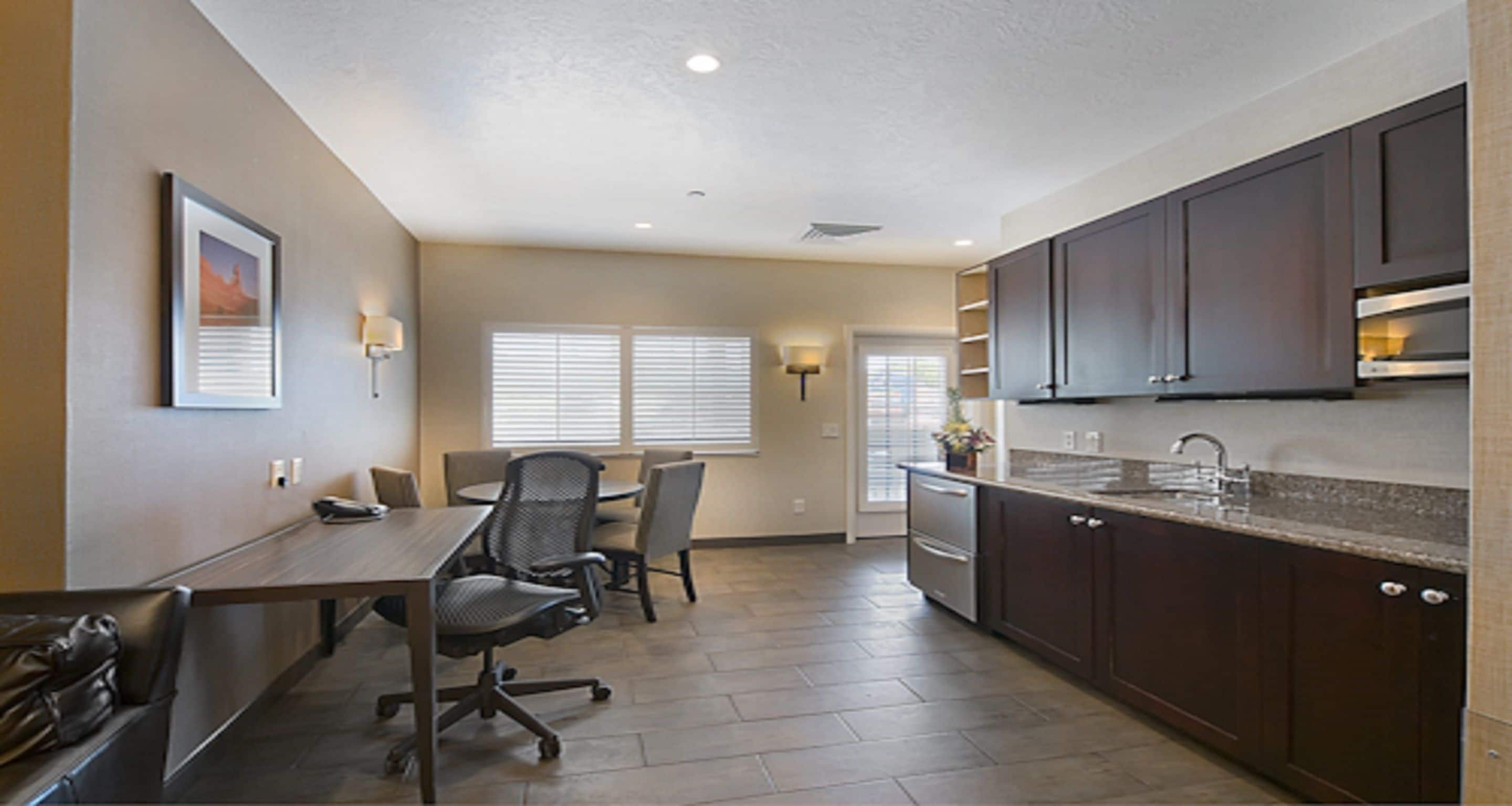 fridge, microwave, coffee/tea maker