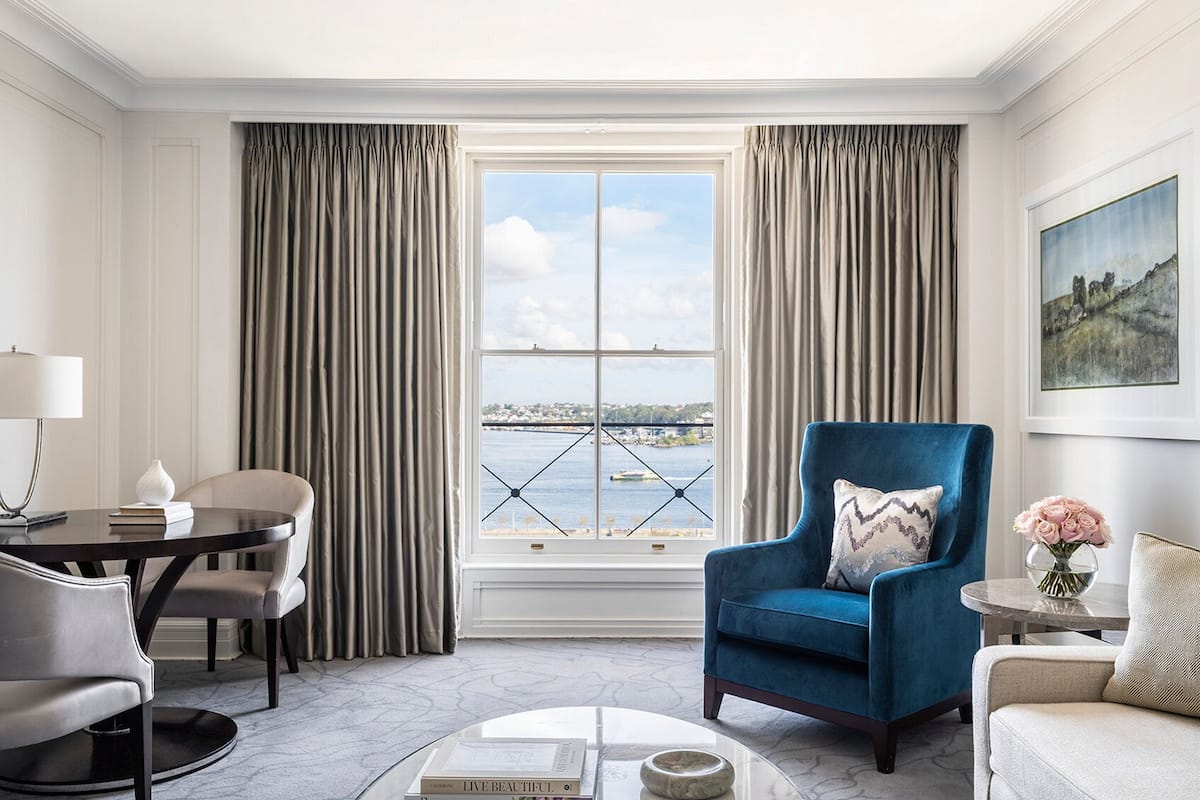 Suite, 1 chambre, vue sur le port | 1 chambre, literie de qualité, minibar