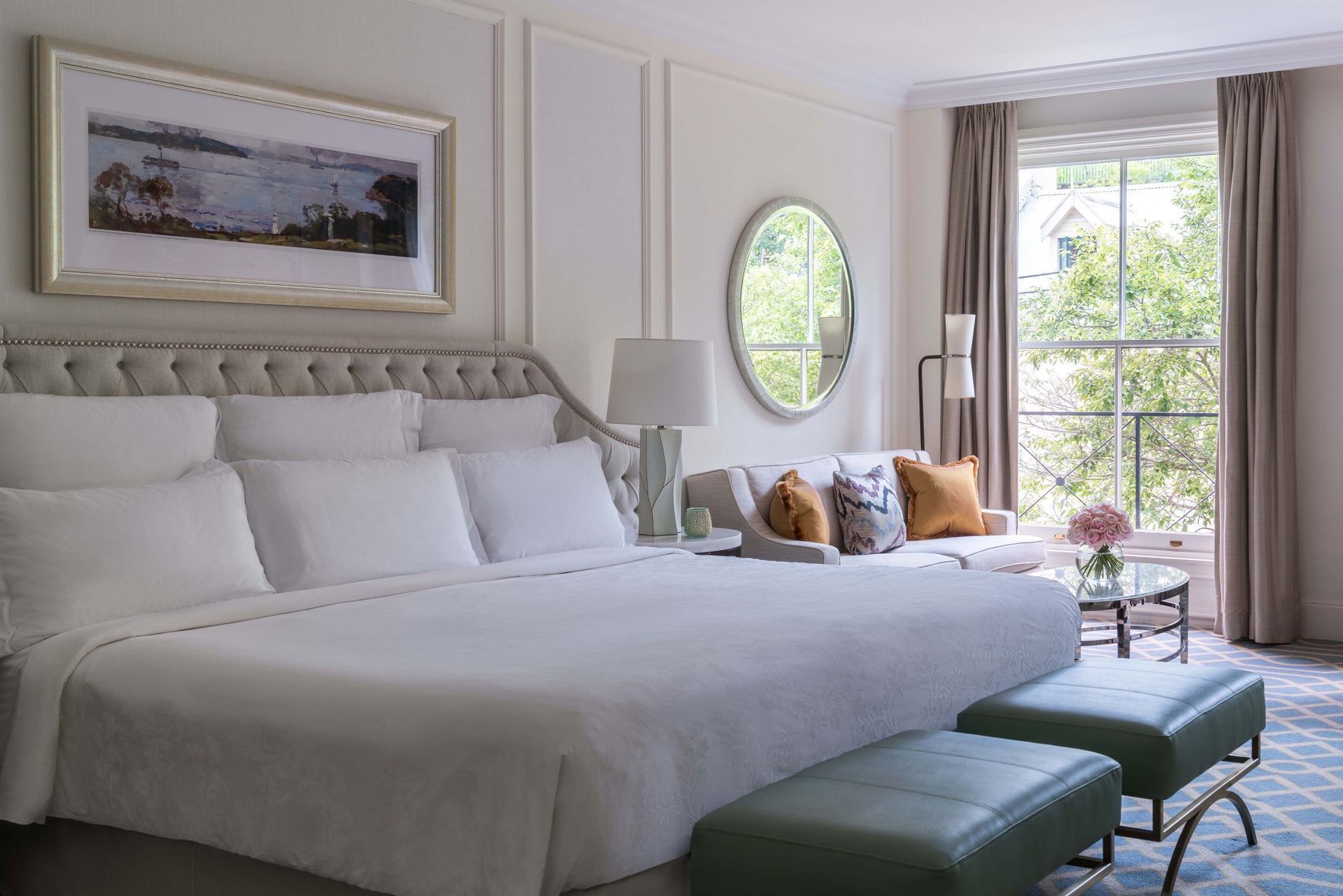 Premium bedding, in-room safe, desk, blackout drapes