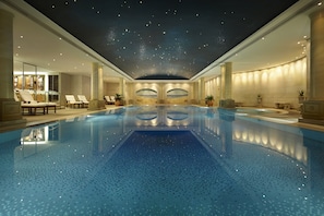 Piscine couverte