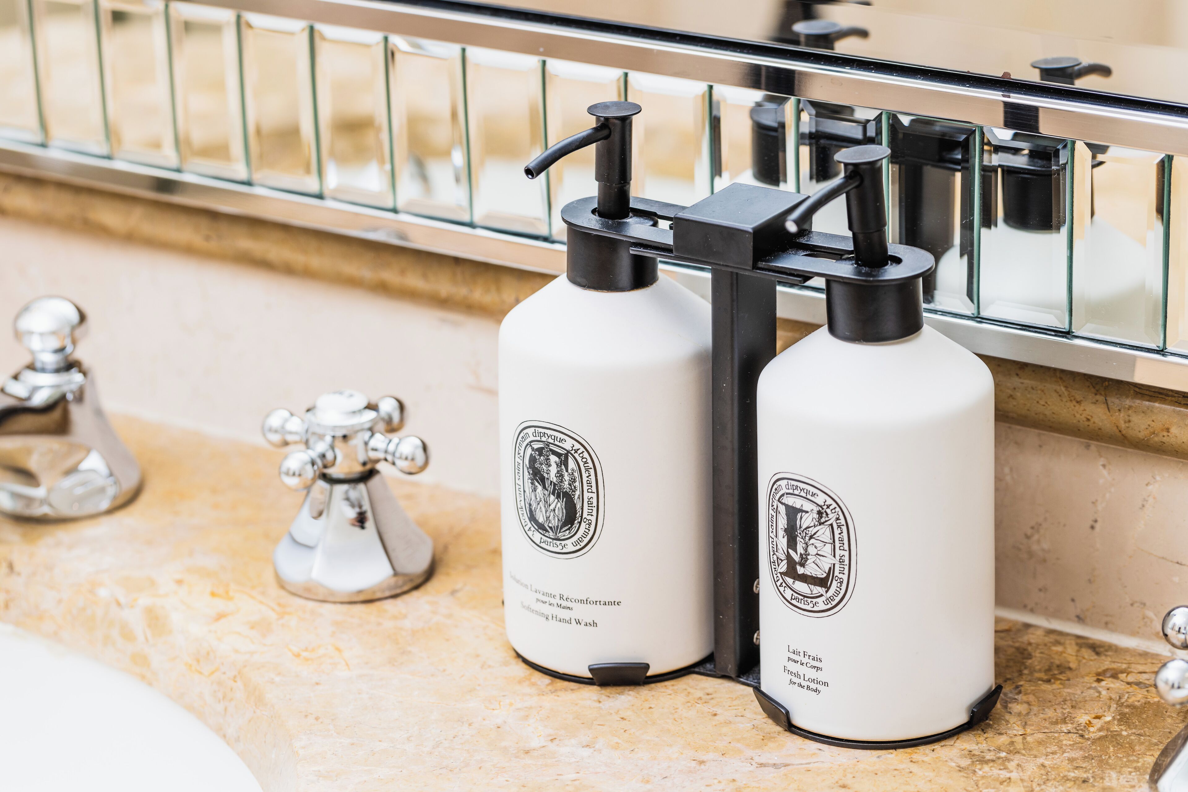 1 bedroom, premium bedding, minibar, in-room safe