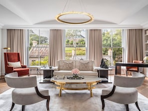 Suite (The Observatory) | Premium bedding, in-room safe, desk, blackout drapes