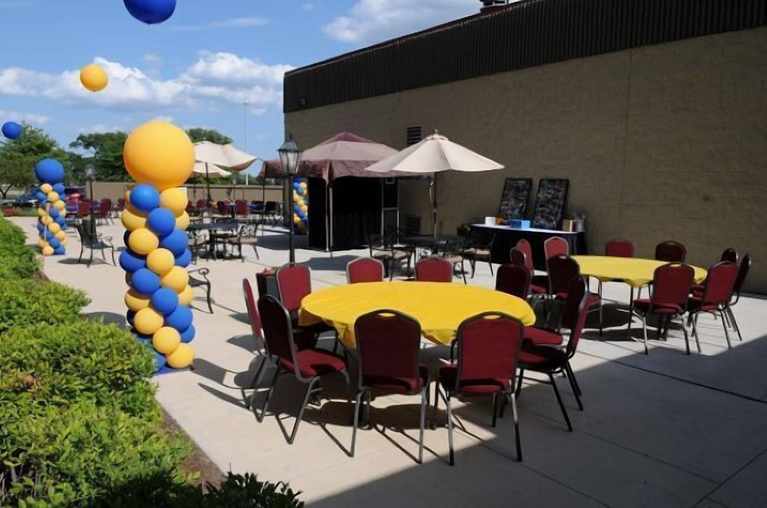 Area banquet outdoor