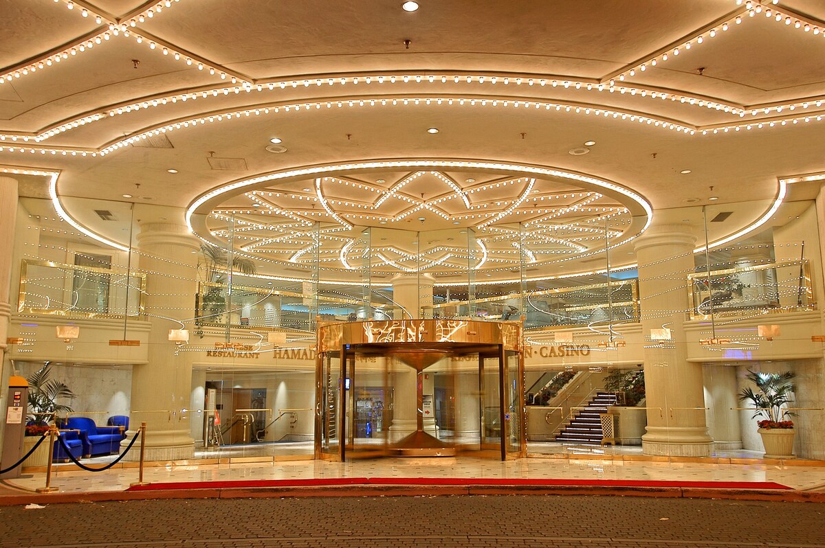flamingo las vegas hotel & casino address