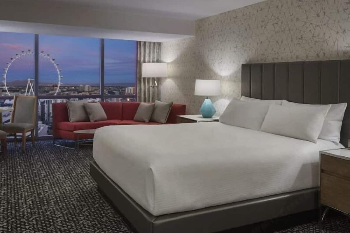 Pillow-top beds, in-room safe, desk, laptop workspace