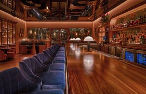 5 bars/lounges, 2 poolside bars - Flamingo Las Vegas Hotel & Casino (Las Vegas)