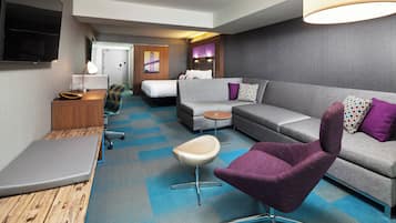 Suite, 1 King Bed | Premium bedding, in-room safe, desk, laptop workspace