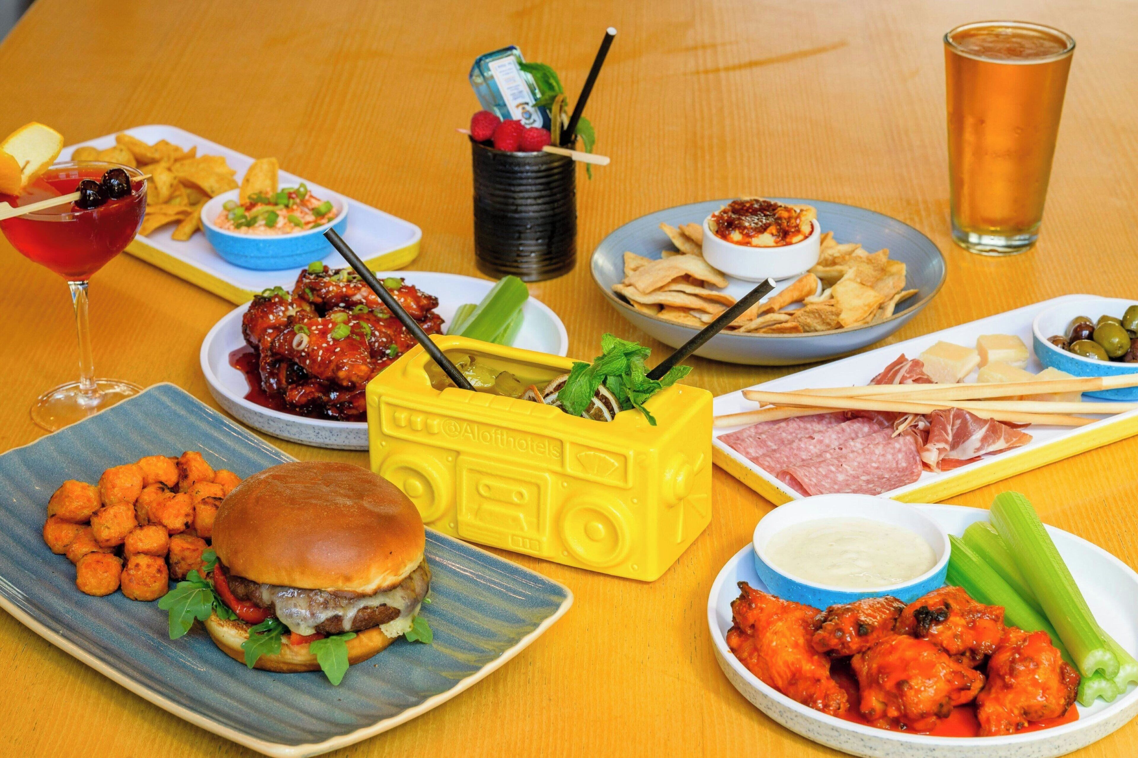 Photo - Aloft San Francisco Airport