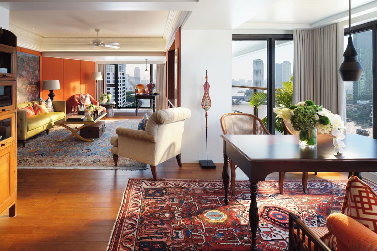 Authors' Suite King | Premium bedding, down comforters, minibar, in-room safe