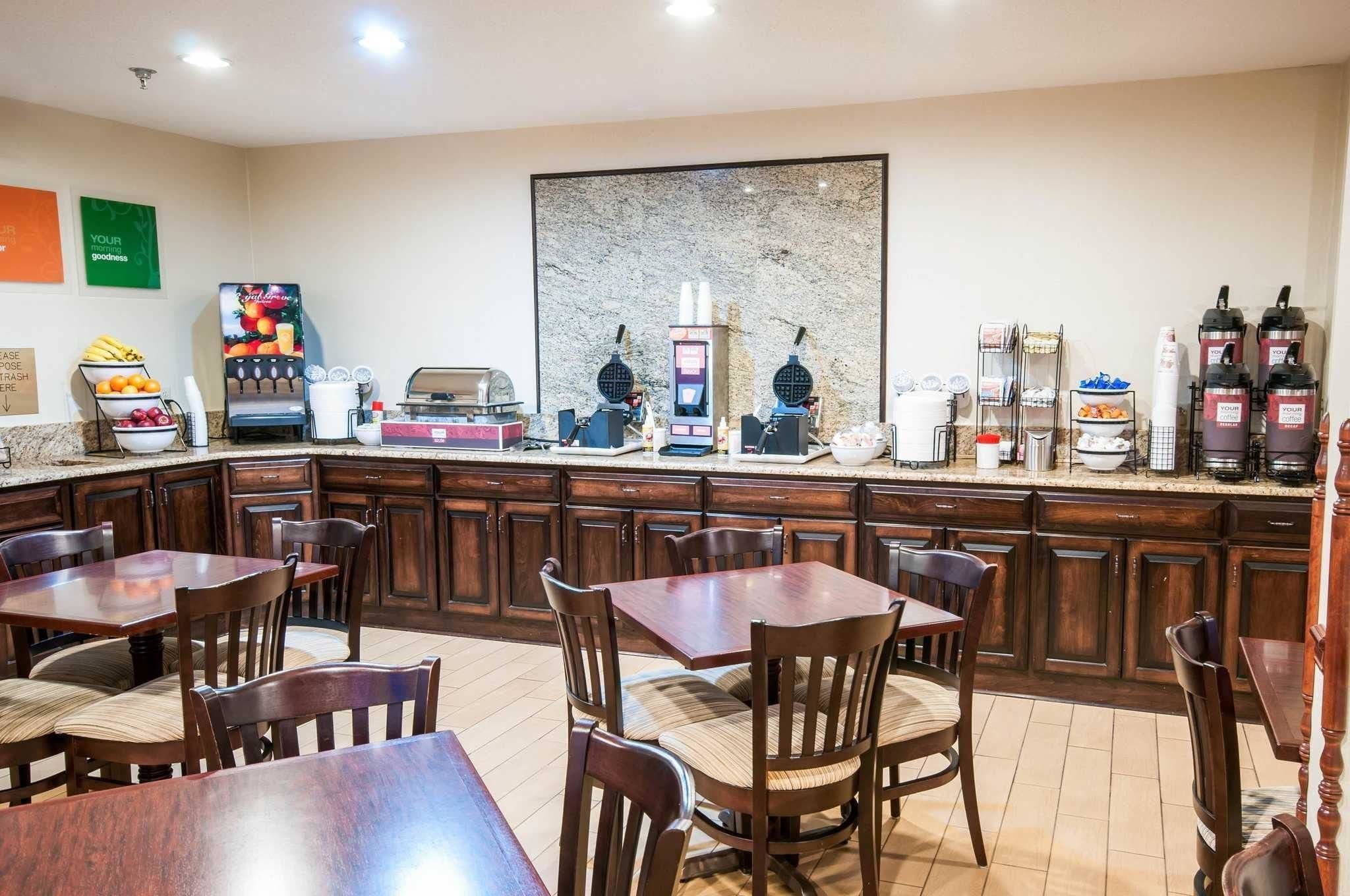 free daily on-the-go breakfast