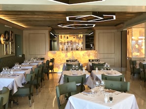 Bar (in der Unterkunft)