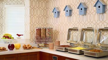 Free daily buffet breakfast