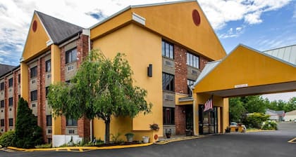The Cromwell Inn
