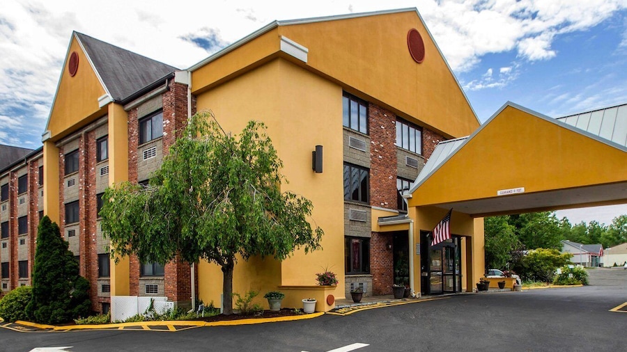 The Cromwell Inn