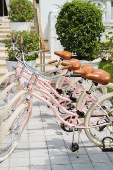 Bicycling at SLS South Beach