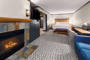 Suite – junior, 1 kingsize-seng, ikke-røyk | Sengetøy av topp kvalitet, dundyner og senger med overmadrass
