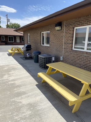 BBQ/picnic area