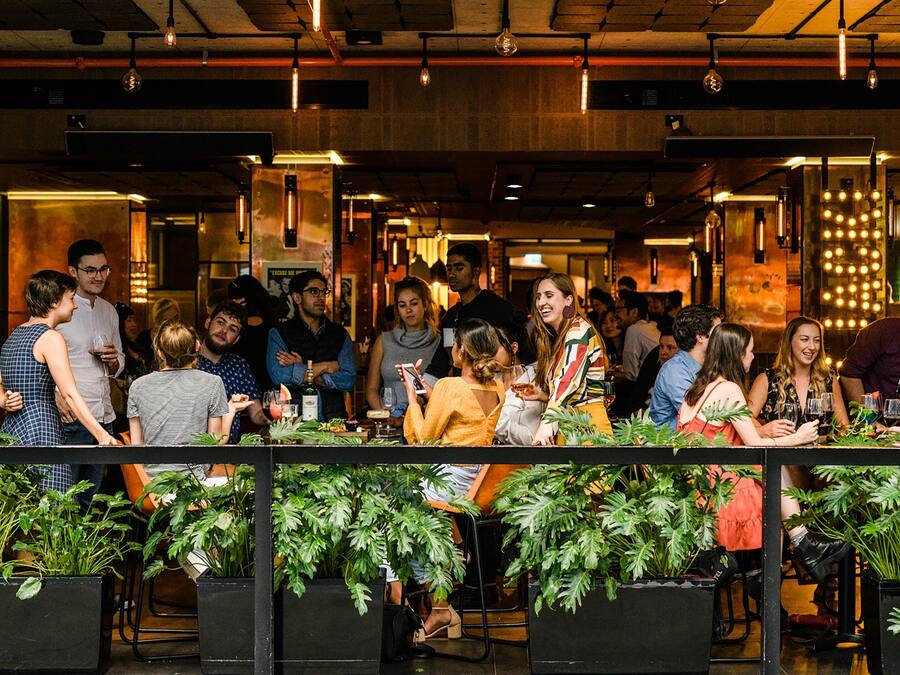 Bar (in der Unterkunft)