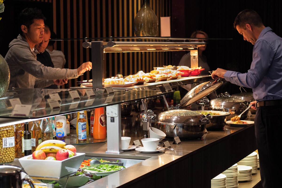 Holiday Inn Perth City Centre by IHG