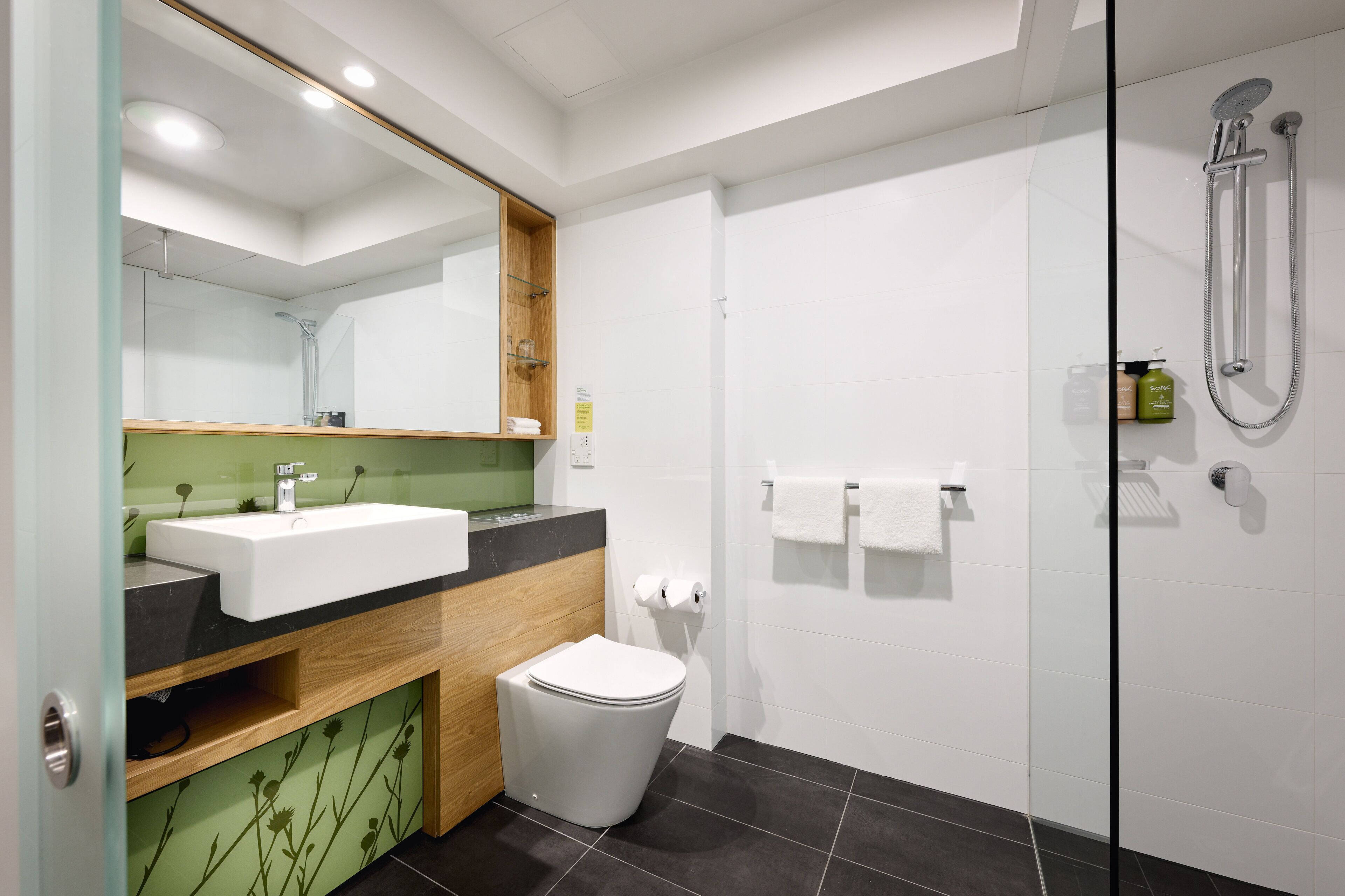 Photo - Holiday Inn Perth City Centre by IHG