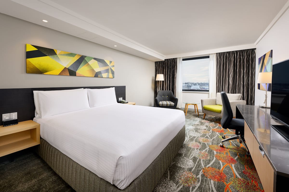 1 bedroom, minibar, in-room safe, desk