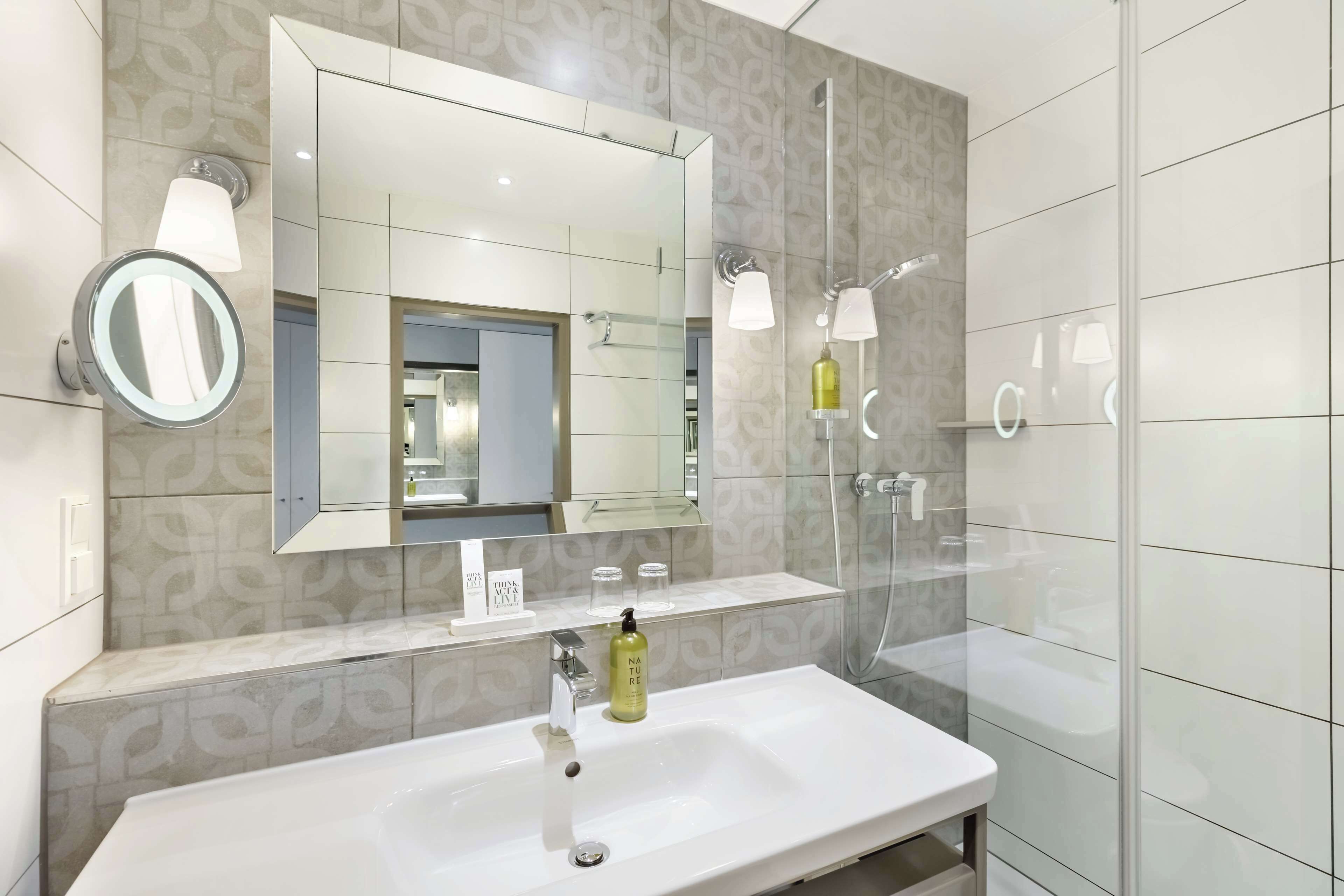 hair dryer, towels, soap, shampoo