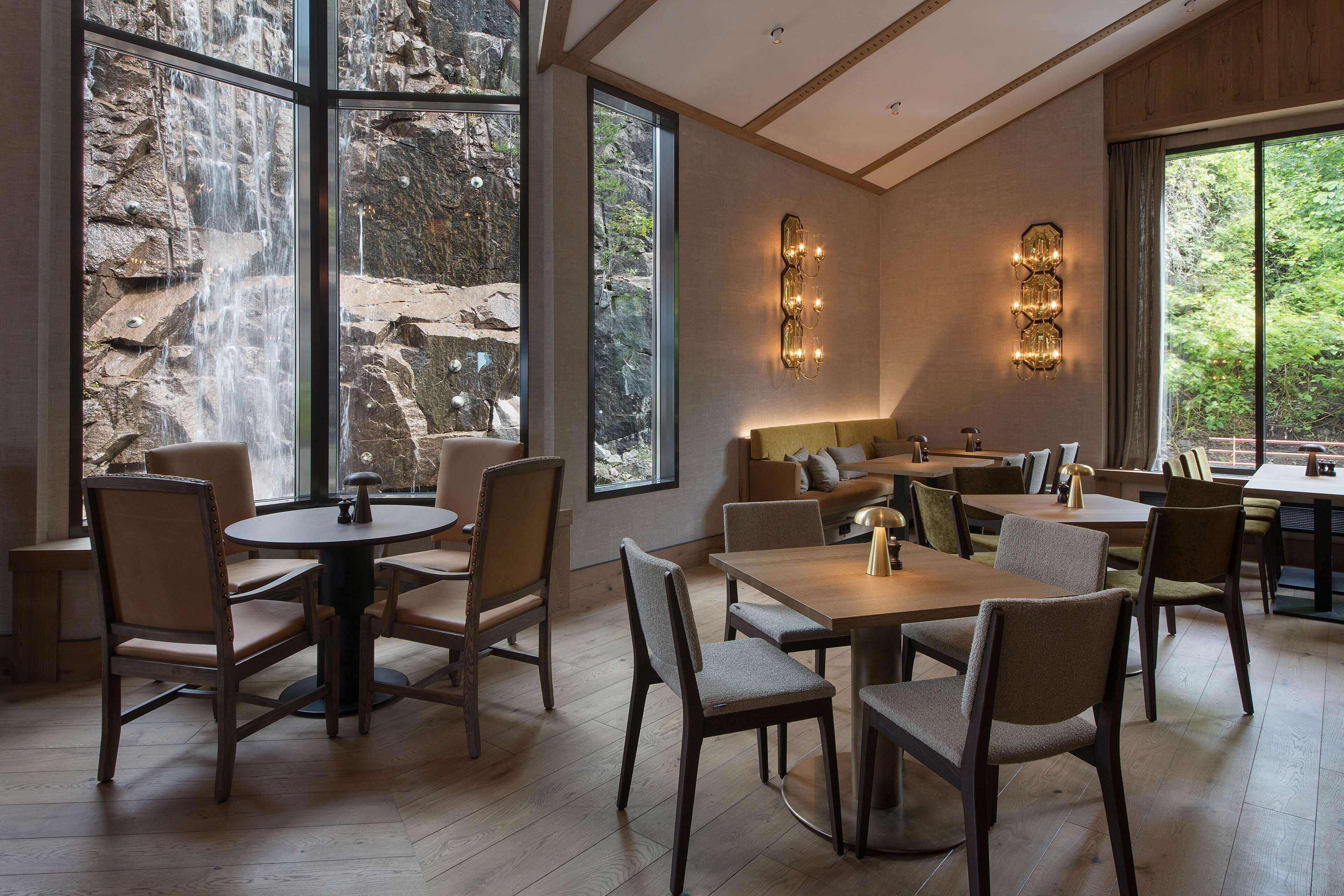 Desayuno buffet diario (NOK 225 por persona)