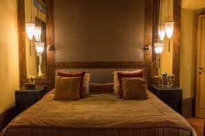 1 bedroom, premium bedding, minibar, in-room safe