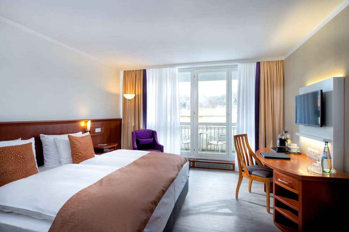 Superior Room (main building) | Hypo-allergenic bedding, in-room safe, desk, laptop workspace