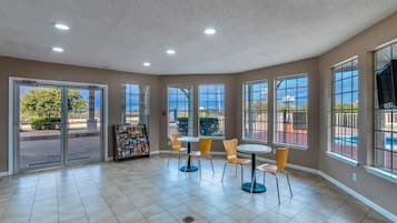 Sala de estar en el lobby