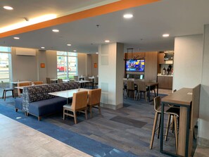 Free buffet breakfast