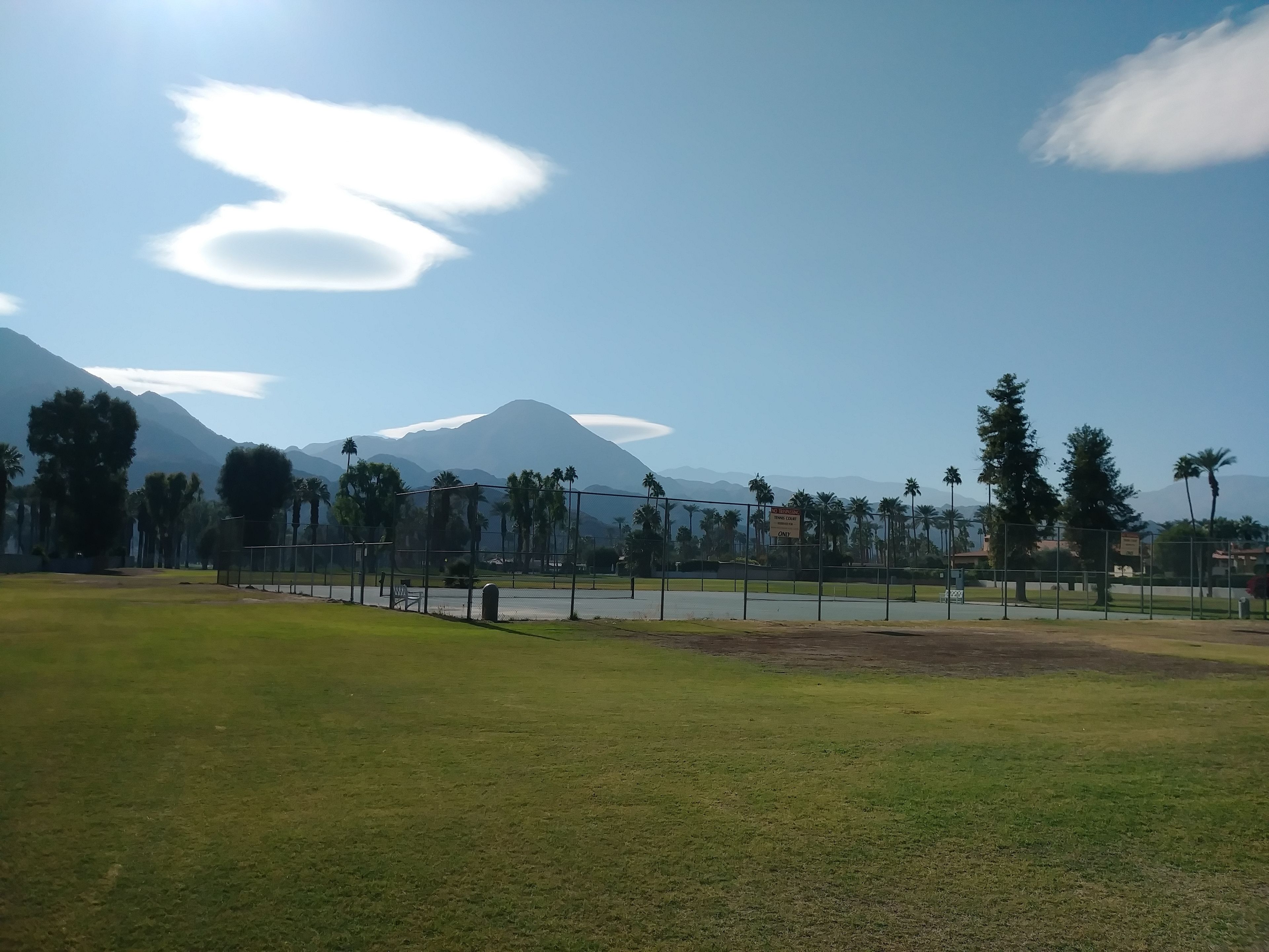 Photo - Indian Wells Resort Hotel